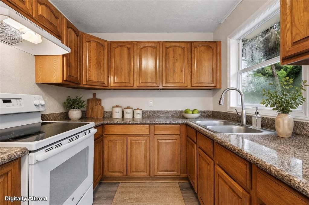 En Venta: $249,000 (2 camas, 1 baños, 695 Pies cuadrados)