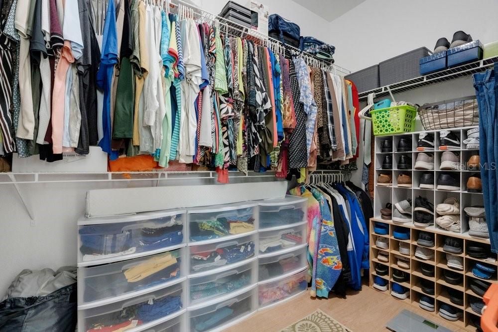 En Venta: $665,000 (4 camas, 3 baños, 3000 Pies cuadrados)