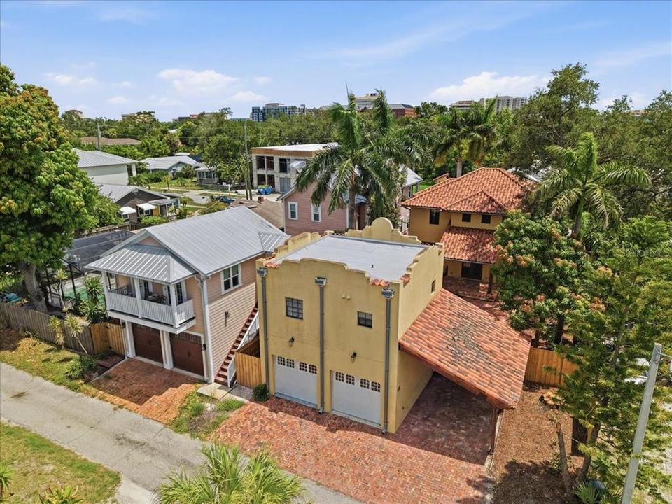 На продажу: $1,849,000 (4 спален, 4 ванн, 3338 Квадратных фут)