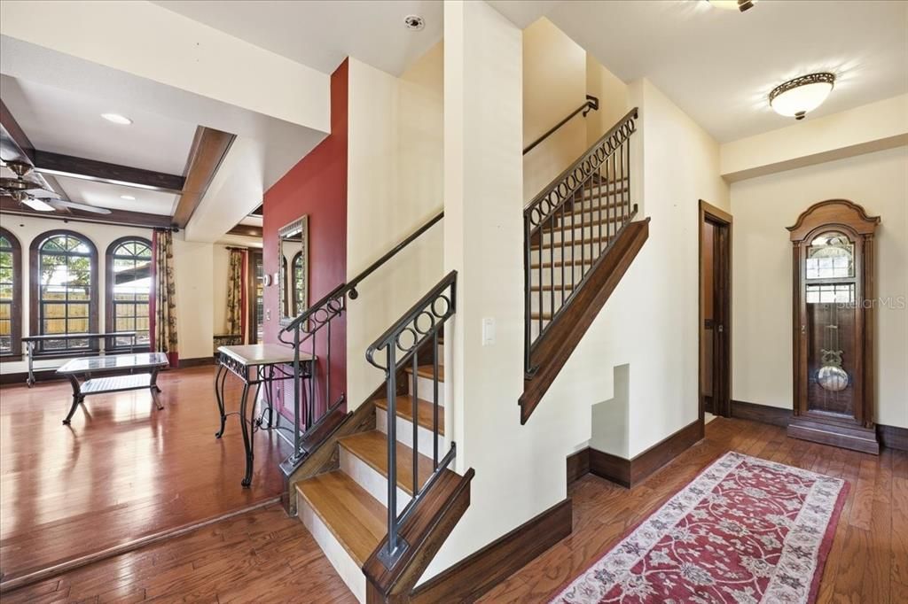 На продажу: $1,849,000 (4 спален, 4 ванн, 3338 Квадратных фут)