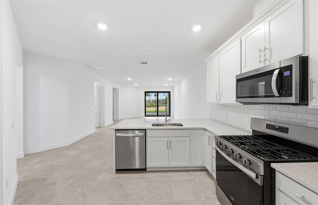 For Sale: $434,775 (2 beds, 2 baths, 1448 Square Feet)