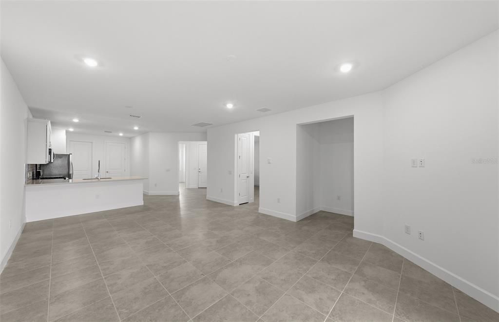 For Sale: $434,775 (2 beds, 2 baths, 1448 Square Feet)