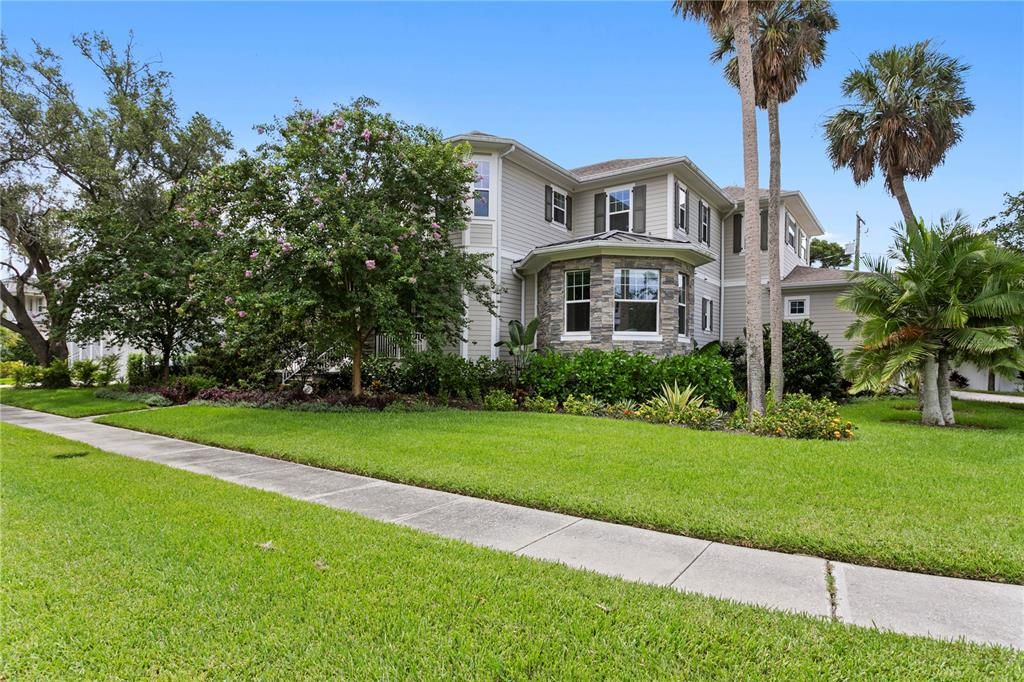 En Venta: $2,995,000 (5 camas, 6 baños, 5185 Pies cuadrados)