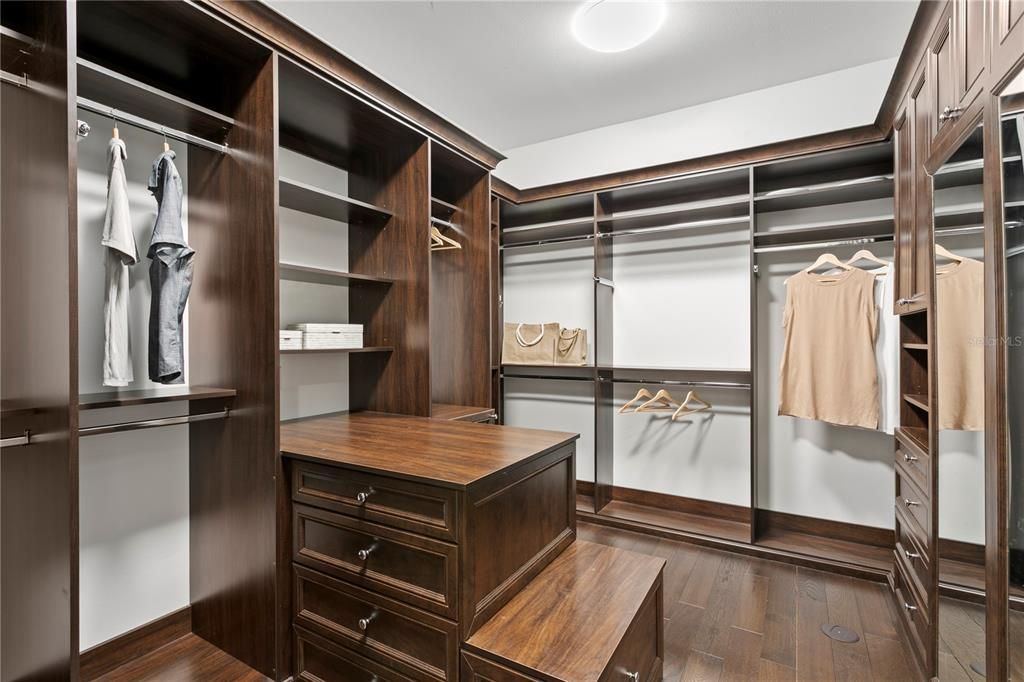 En Venta: $2,995,000 (5 camas, 6 baños, 5185 Pies cuadrados)