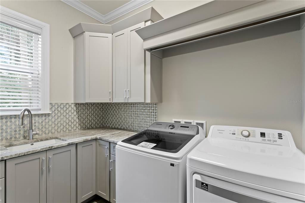 En Venta: $2,995,000 (5 camas, 6 baños, 5185 Pies cuadrados)