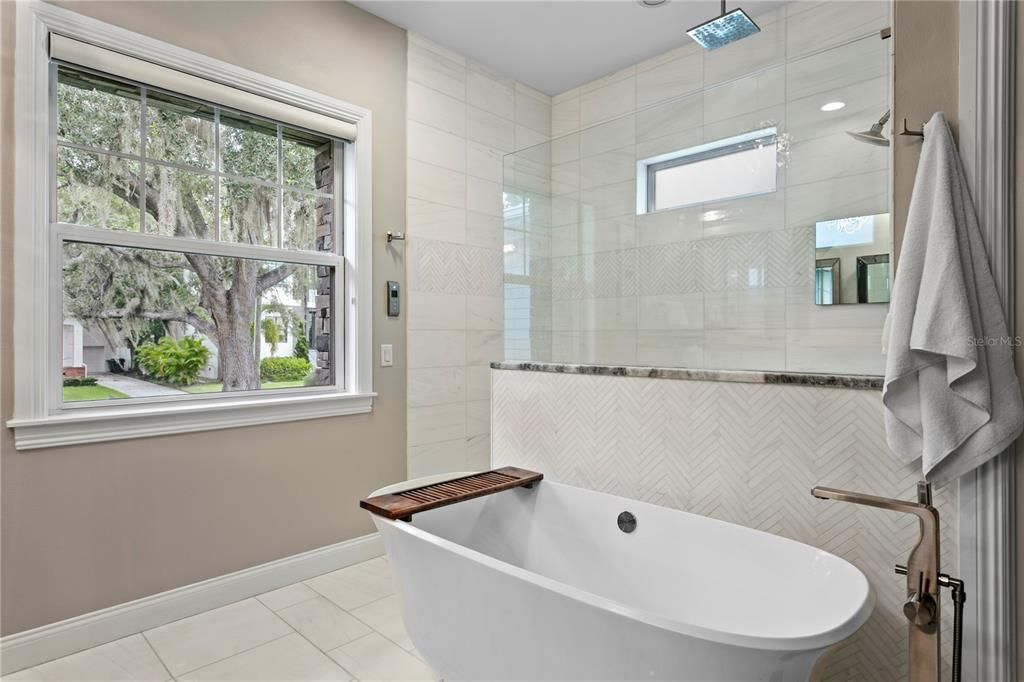 En Venta: $2,995,000 (5 camas, 6 baños, 5185 Pies cuadrados)