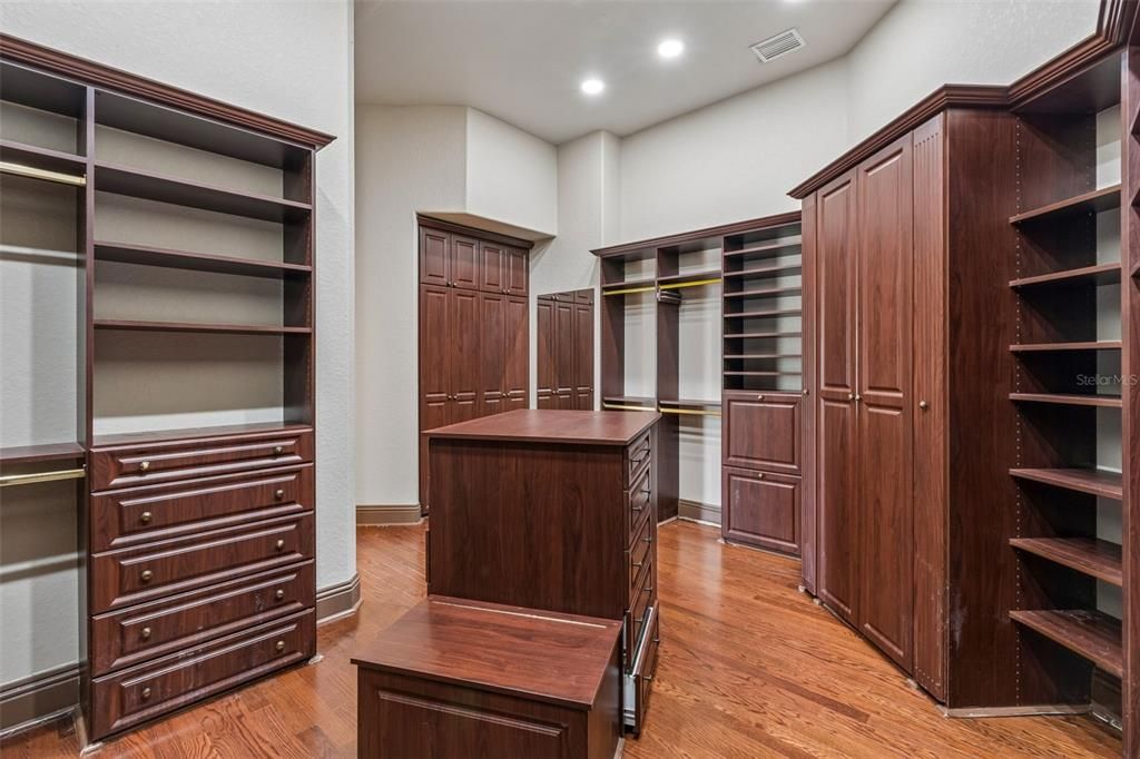 En Venta: $2,800,000 (6 camas, 7 baños, 6781 Pies cuadrados)