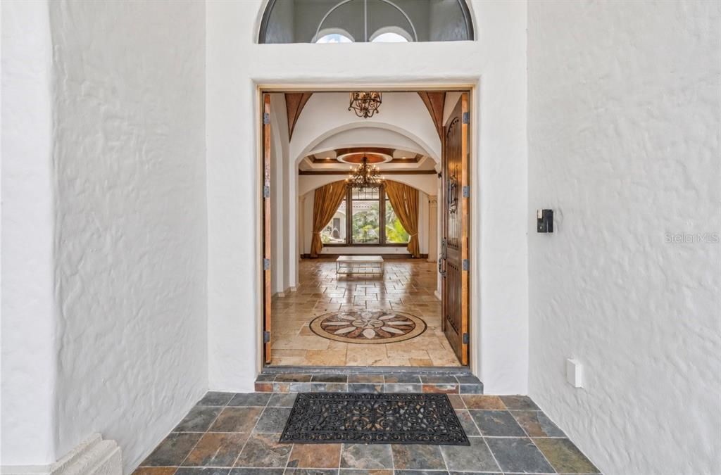 En Venta: $2,800,000 (6 camas, 7 baños, 6781 Pies cuadrados)