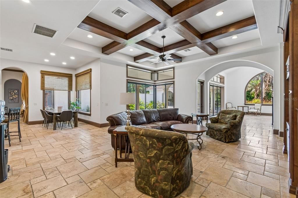 En Venta: $2,800,000 (6 camas, 7 baños, 6781 Pies cuadrados)