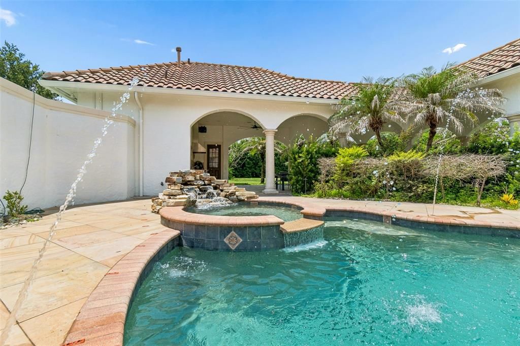 En Venta: $2,800,000 (6 camas, 7 baños, 6781 Pies cuadrados)
