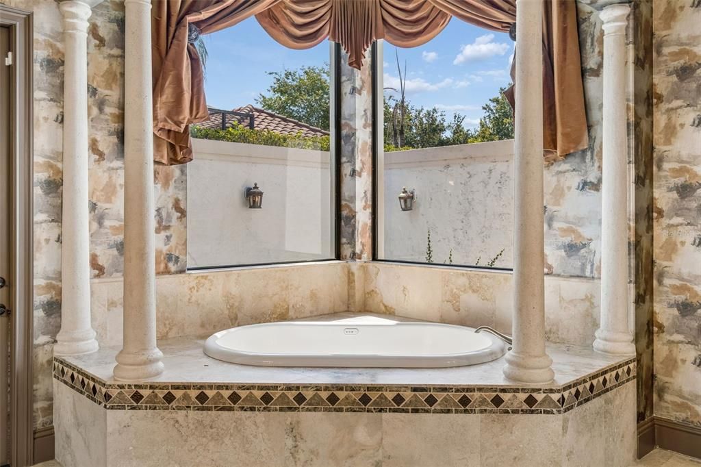 En Venta: $2,800,000 (6 camas, 7 baños, 6781 Pies cuadrados)