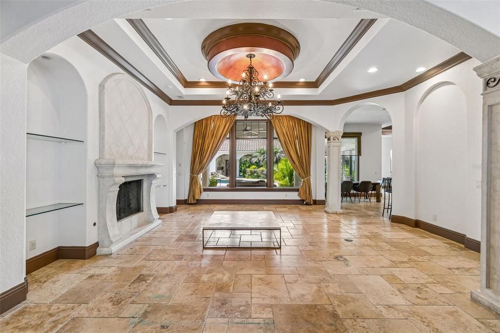 En Venta: $2,800,000 (6 camas, 7 baños, 6781 Pies cuadrados)