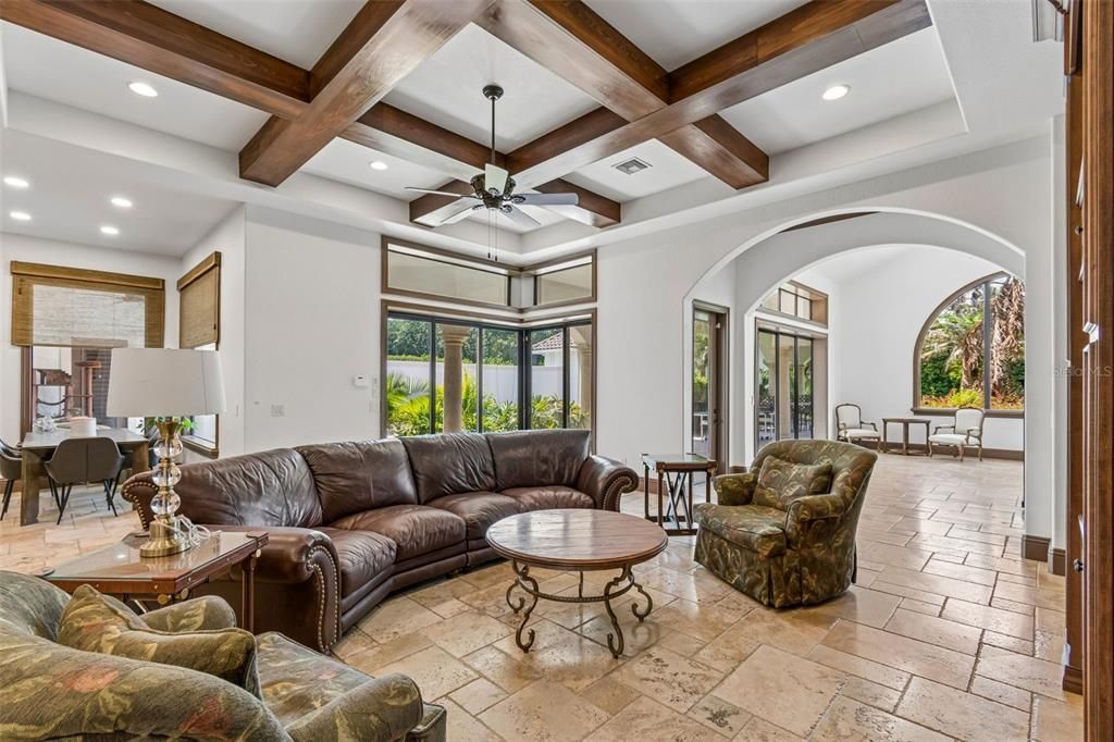 En Venta: $2,800,000 (6 camas, 7 baños, 6781 Pies cuadrados)