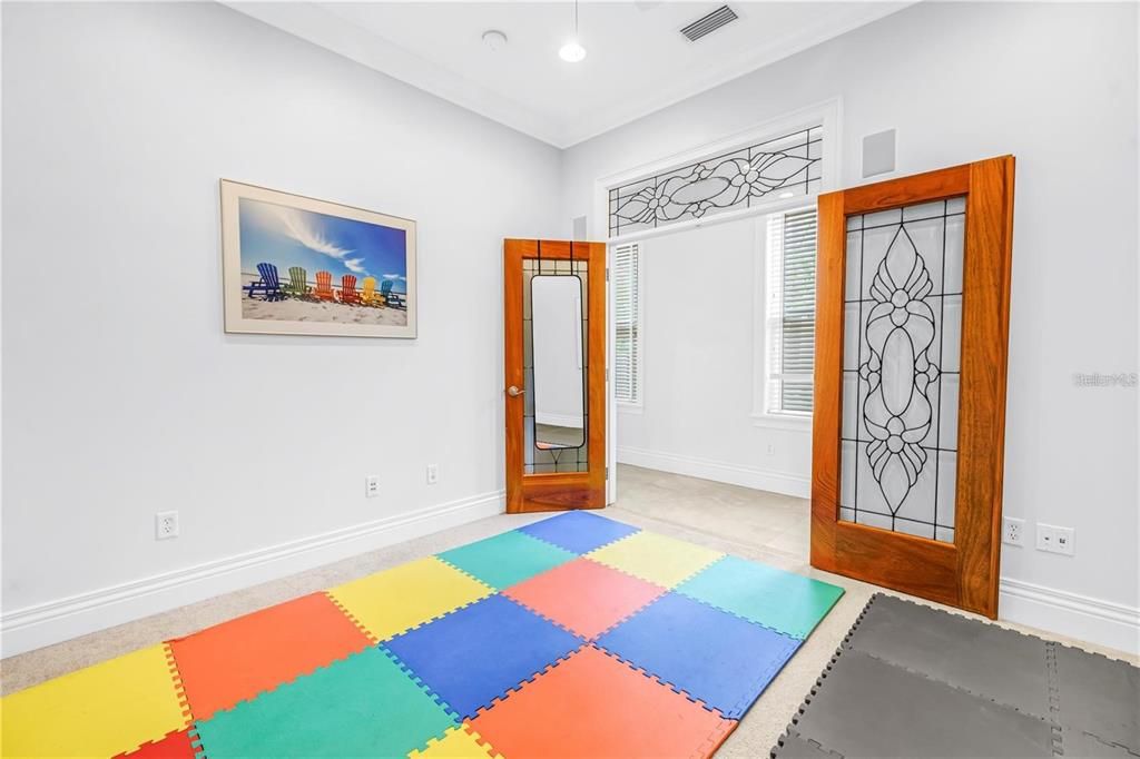 В аренду: $15,500 (4 спален, 4 ванн, 3839 Квадратных фут)