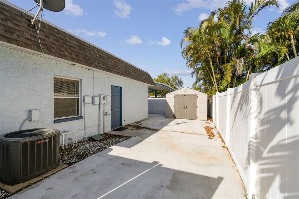 For Rent: $2,800 (3 beds, 2 baths, 1294 Square Feet)