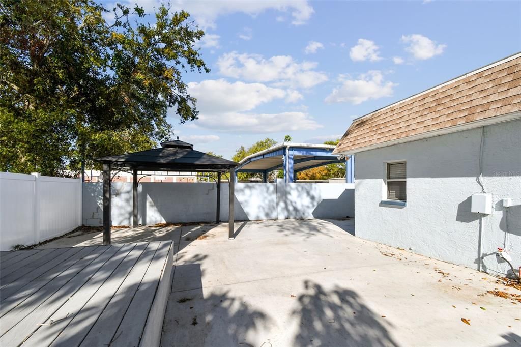 For Rent: $2,800 (3 beds, 2 baths, 1294 Square Feet)