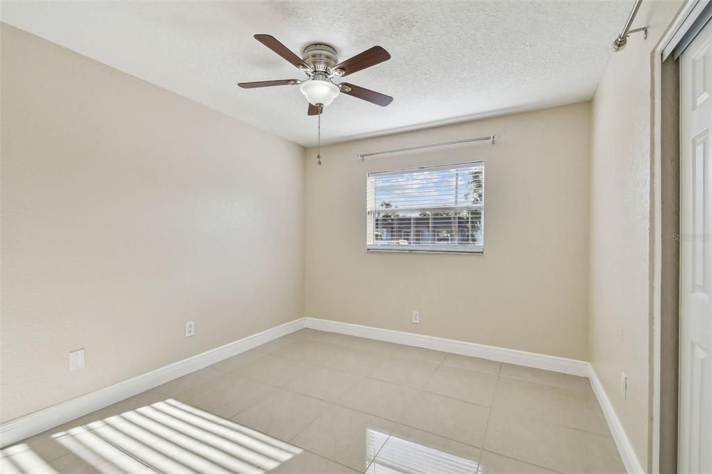 For Rent: $2,800 (3 beds, 2 baths, 1294 Square Feet)