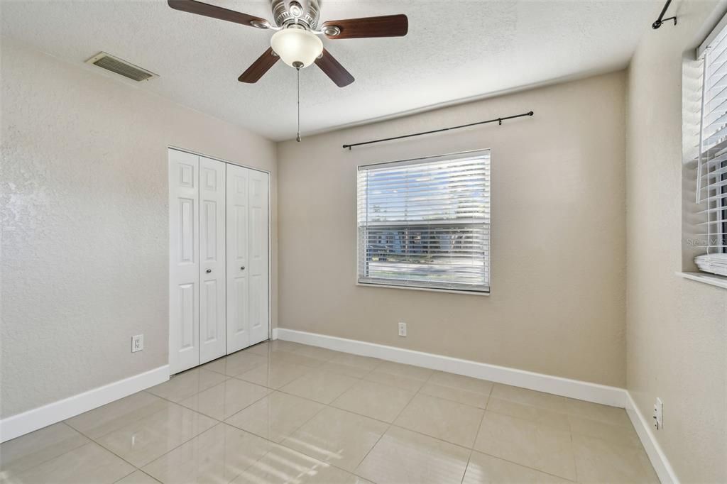 For Rent: $2,800 (3 beds, 2 baths, 1294 Square Feet)