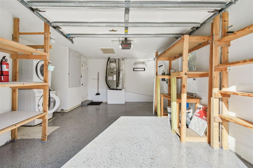 For Rent: $2,800 (3 beds, 2 baths, 1294 Square Feet)
