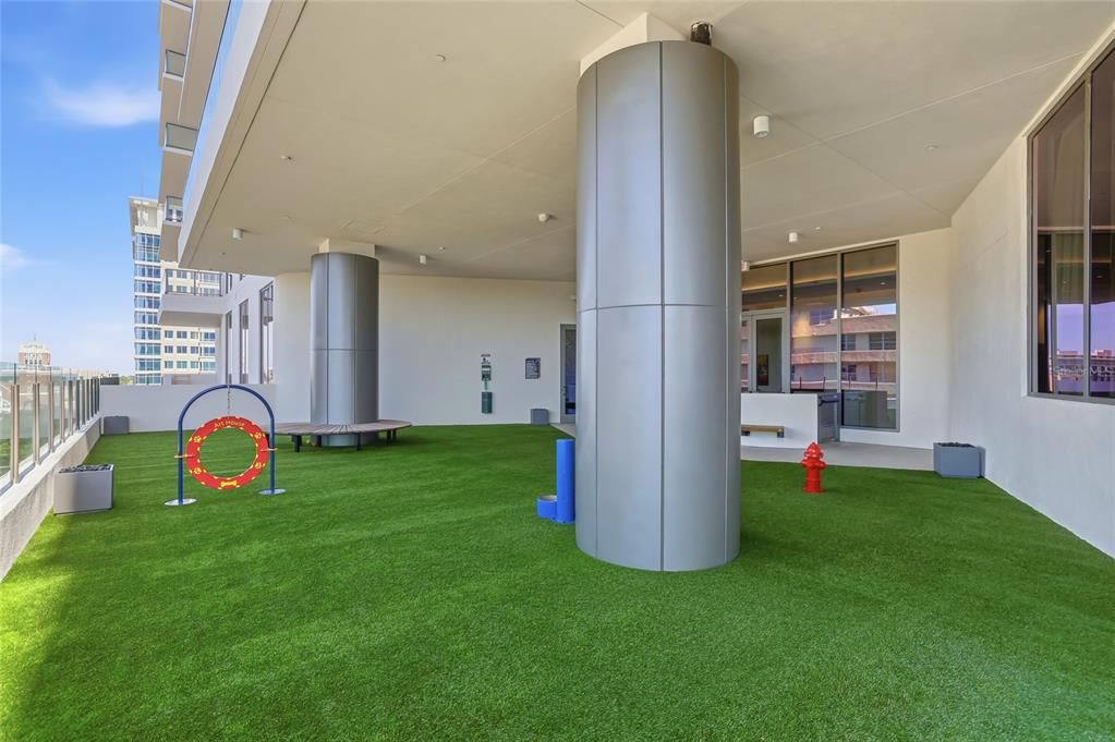 В аренду: $5,900 (2 спален, 2 ванн, 1312 Квадратных фут)