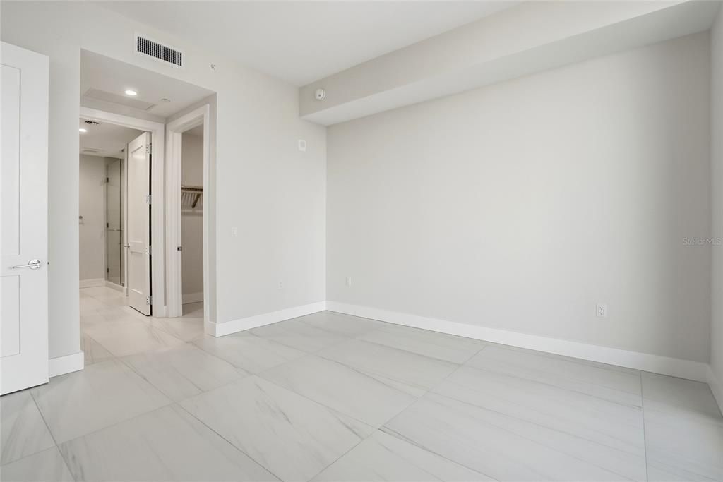 В аренду: $5,900 (2 спален, 2 ванн, 1312 Квадратных фут)