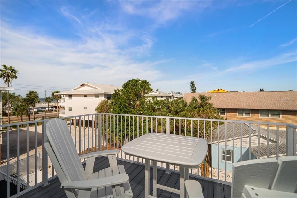 For Sale: $1,525,000 (6 beds, 0 baths, 3060 Square Feet)