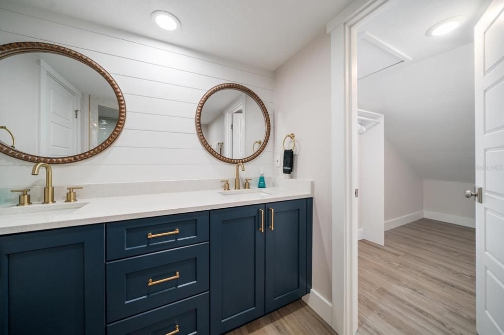 For Sale: $1,525,000 (6 beds, 0 baths, 3060 Square Feet)