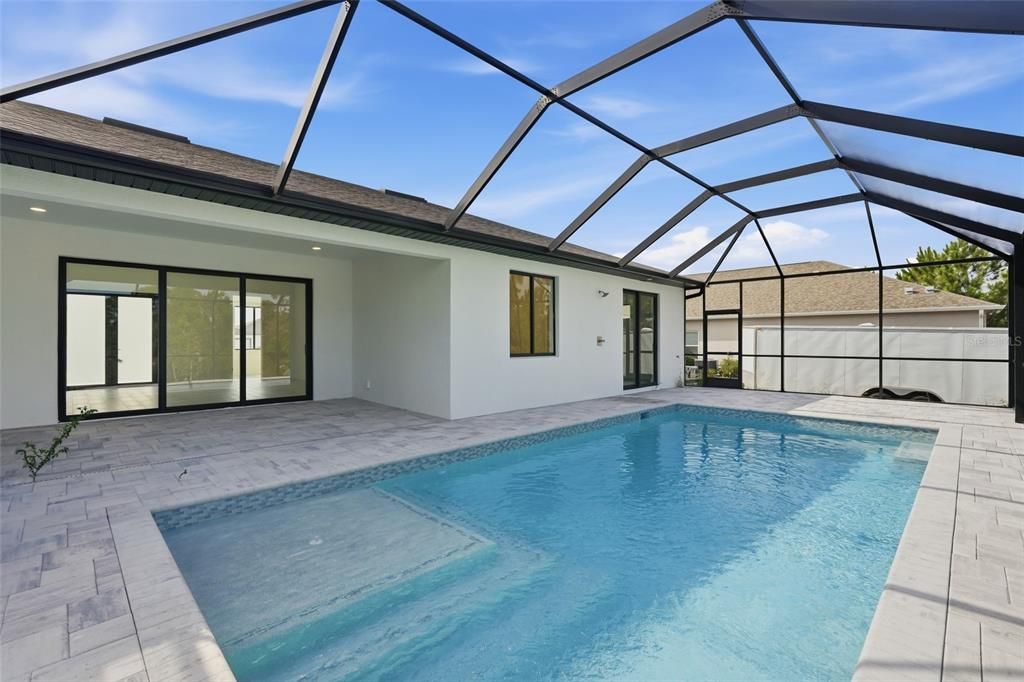 En Venta: $490,000 (3 camas, 2 baños, 1726 Pies cuadrados)