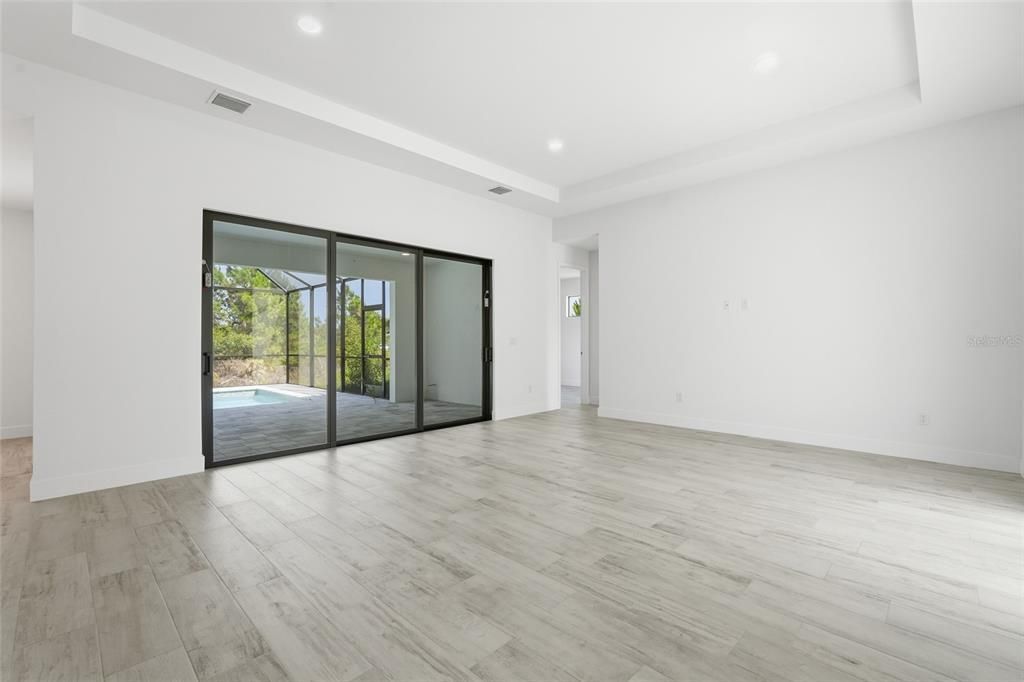 En Venta: $490,000 (3 camas, 2 baños, 1726 Pies cuadrados)