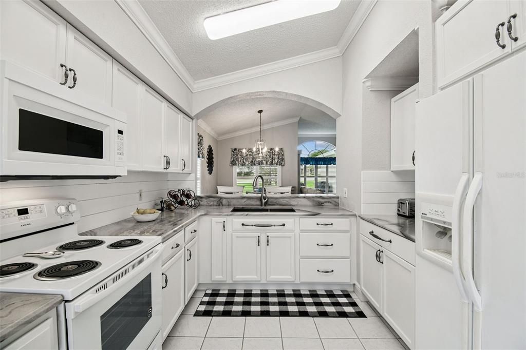 En Venta: $289,000 (3 camas, 2 baños, 1585 Pies cuadrados)