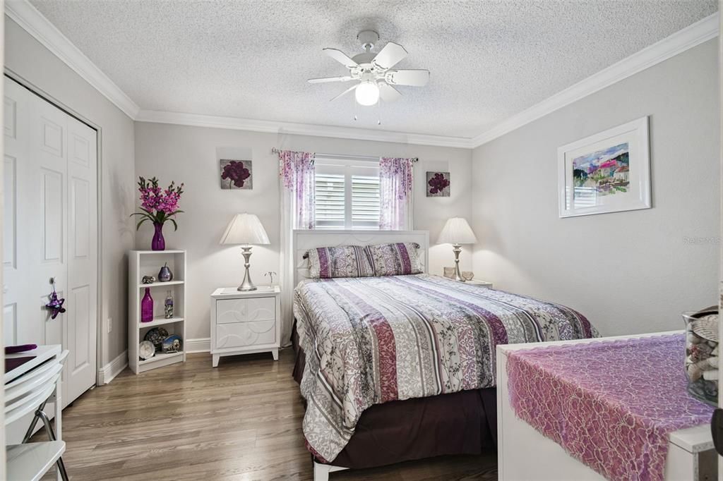 En Venta: $289,000 (3 camas, 2 baños, 1585 Pies cuadrados)