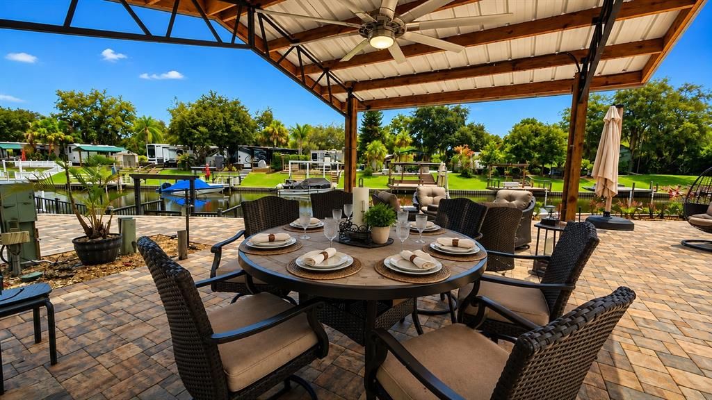 На продажу: $375,000 (0.10 acres)