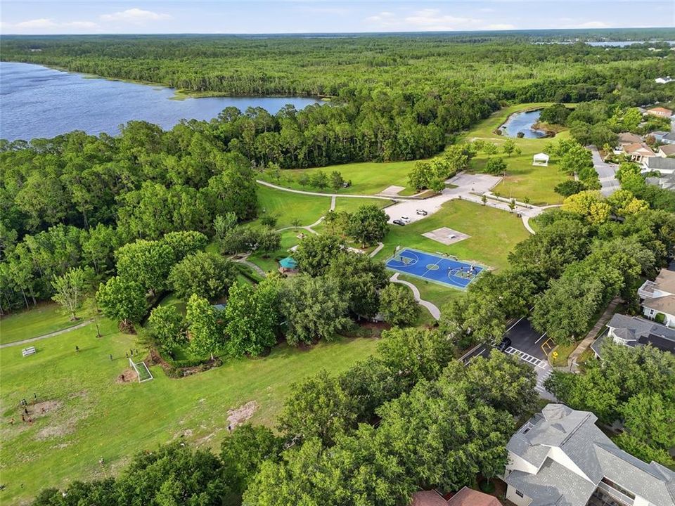 На продажу: $389,900 (5 спален, 3 ванн, 2456 Квадратных фут)