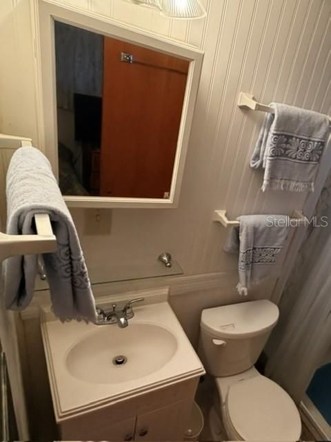 For Sale: $165,000 (2 beds, 2 baths, 612 Square Feet)