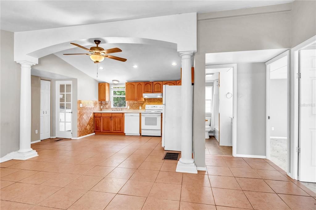 En Venta: $199,700 (3 camas, 2 baños, 960 Pies cuadrados)