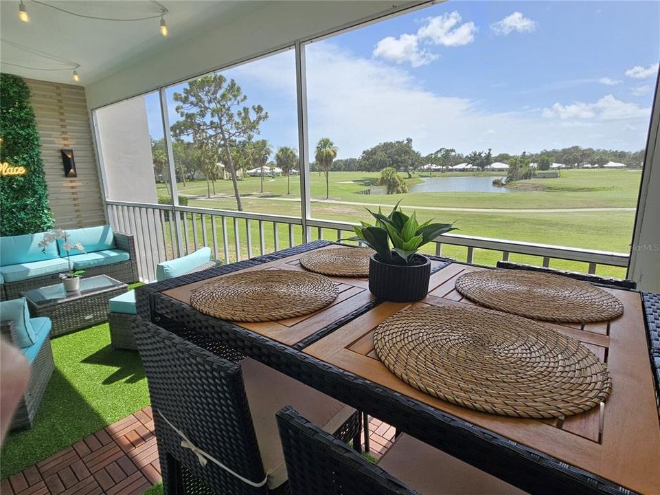 For Rent: $6,400 (2 beds, 2 baths, 946 Square Feet)