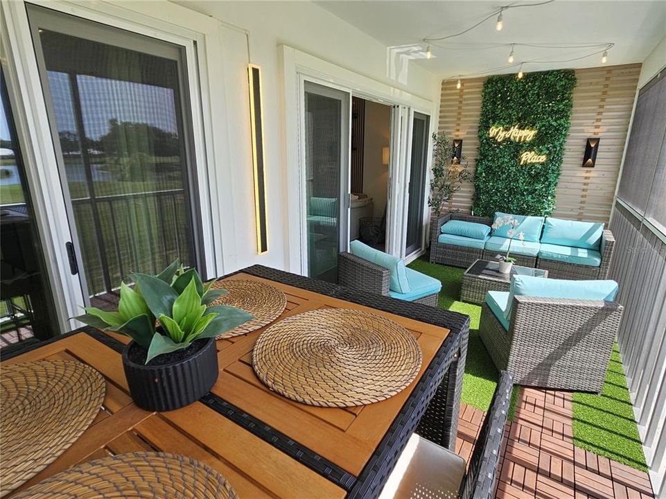 For Rent: $6,400 (2 beds, 2 baths, 946 Square Feet)
