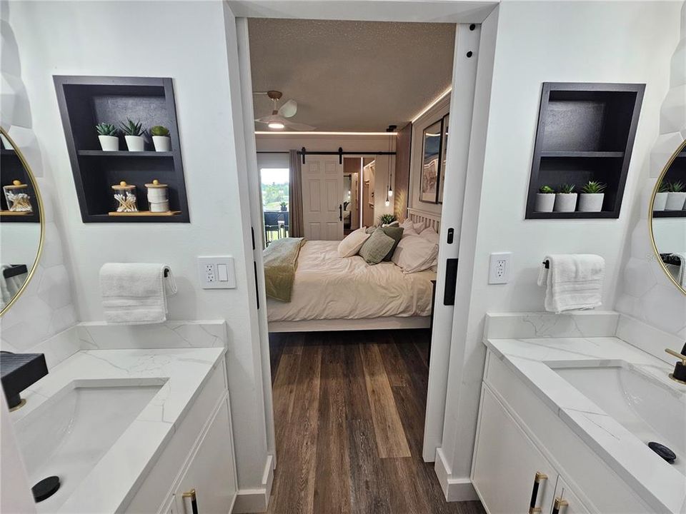 For Rent: $6,400 (2 beds, 2 baths, 946 Square Feet)