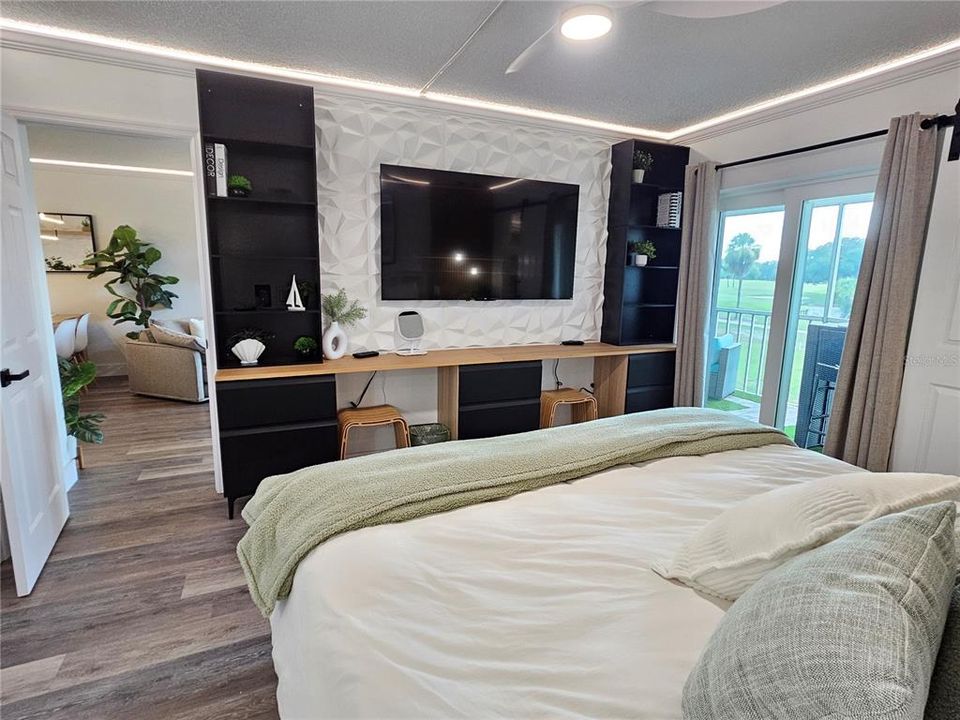 For Rent: $6,400 (2 beds, 2 baths, 946 Square Feet)