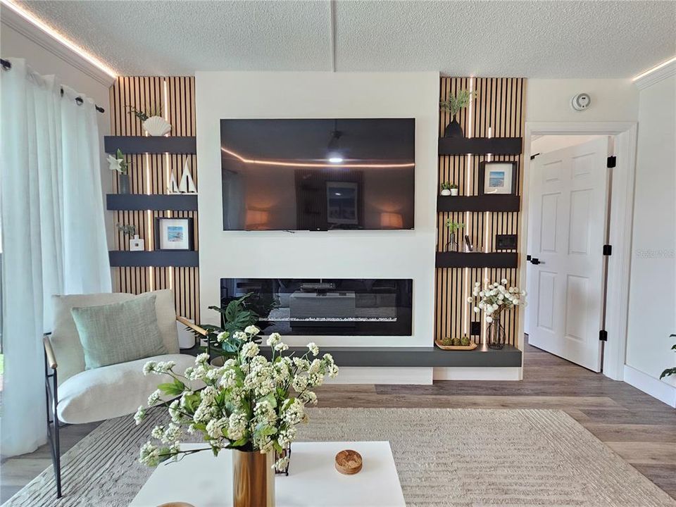 For Rent: $6,400 (2 beds, 2 baths, 946 Square Feet)