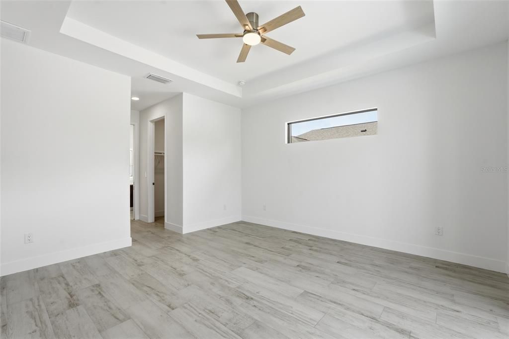 В аренду: $2,500 (3 спален, 2 ванн, 1726 Квадратных фут)