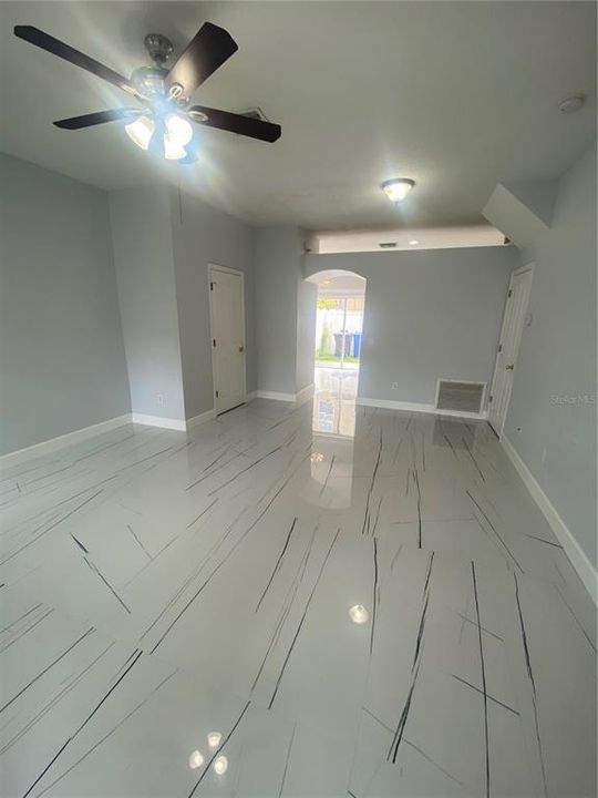 For Rent: $2,300 (3 beds, 2 baths, 1232 Square Feet)