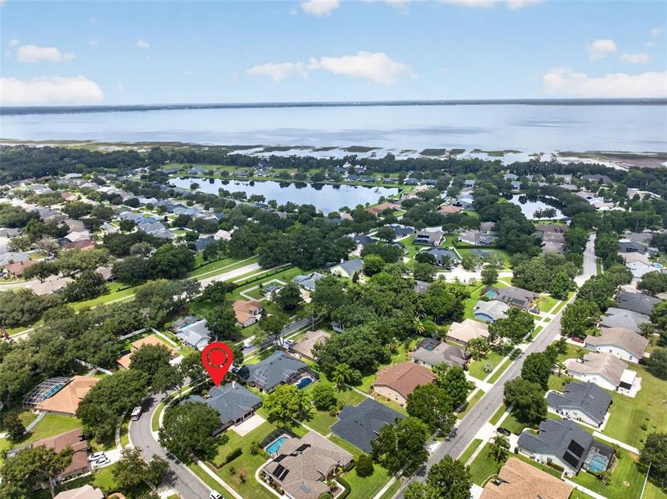 For Sale: $524,900 (4 beds, 3 baths, 2393 Square Feet)