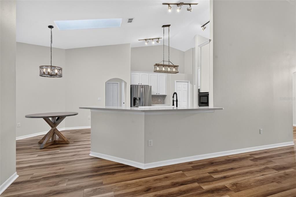 For Sale: $524,900 (4 beds, 3 baths, 2393 Square Feet)