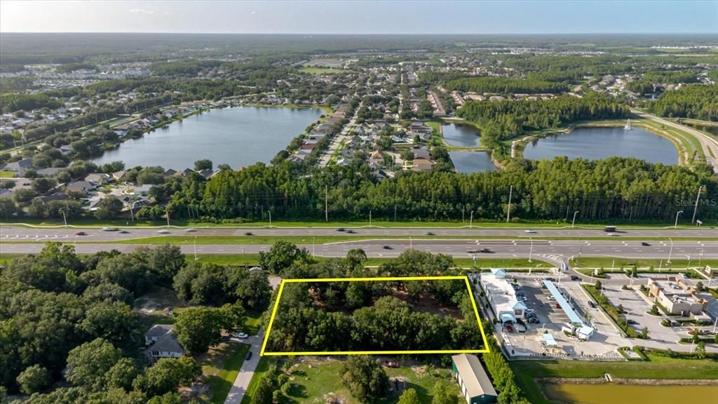 En Venta: $275,000 (1.06 acres)