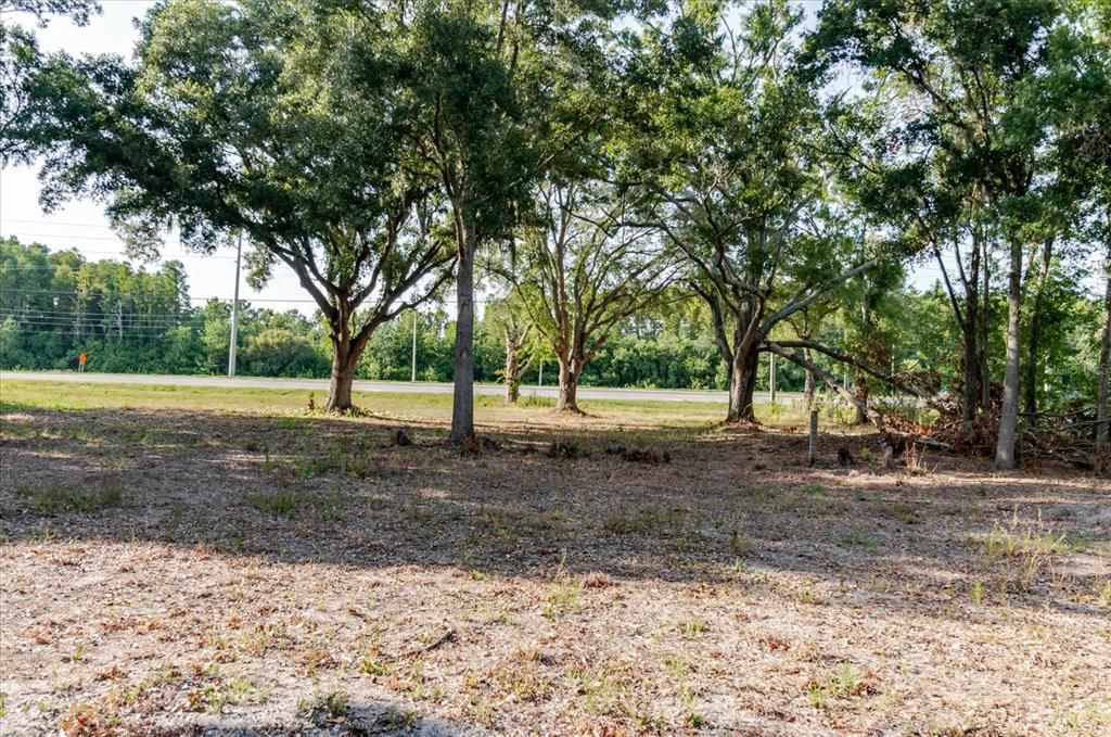 En Venta: $275,000 (1.06 acres)