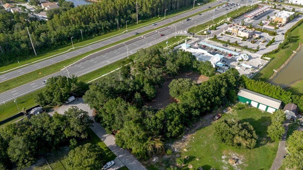 En Venta: $275,000 (1.06 acres)