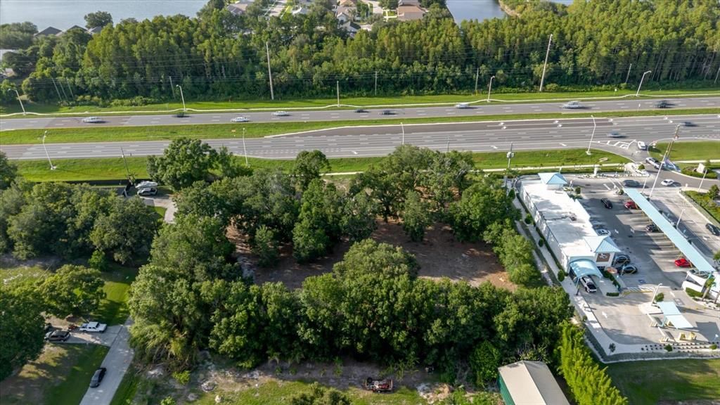 En Venta: $275,000 (1.06 acres)