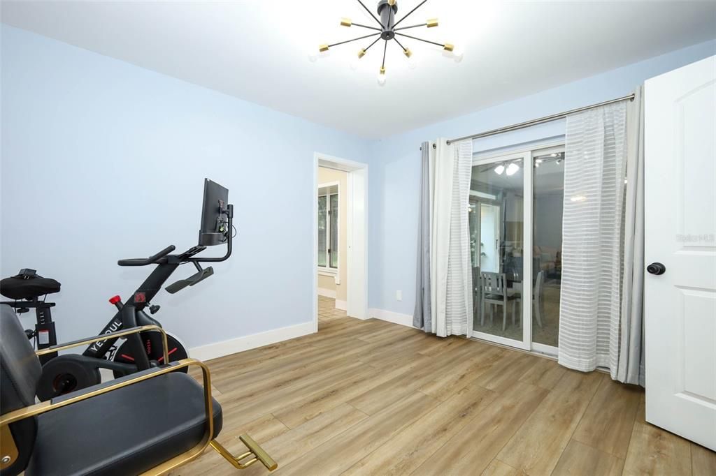 На продажу: $625,000 (5 спален, 3 ванн, 2523 Квадратных фут)
