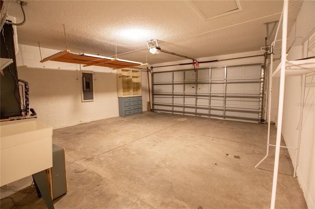 Activo con contrato: $314,999 (3 camas, 2 baños, 1825 Pies cuadrados)